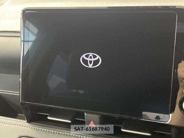 Toyota VOXY HYBRID 2022-09 8132957-4