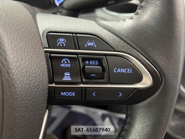 Toyota VOXY HYBRID 2022-09 8132957-6