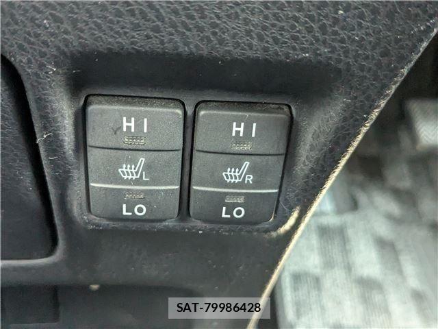 Toyota VOXY HYBRID 2015-12 8132974-23