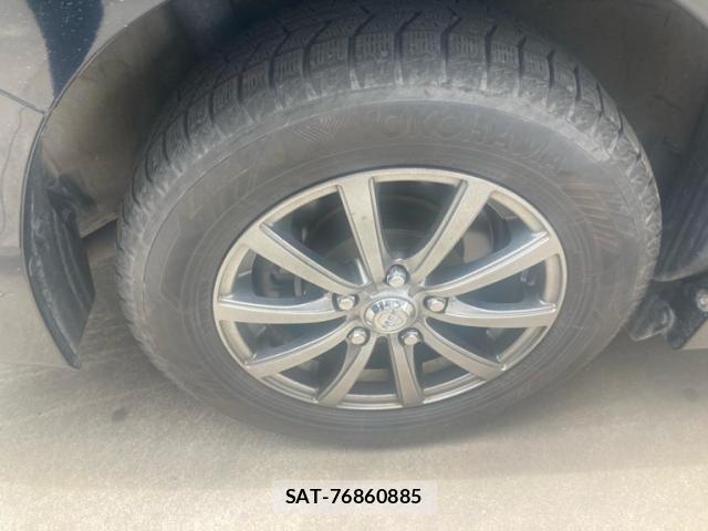 Toyota VOXY HYBRID 2015-06 8132975-11