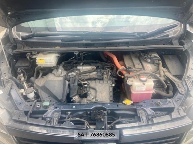 Toyota VOXY HYBRID 2015-06 8132975-26