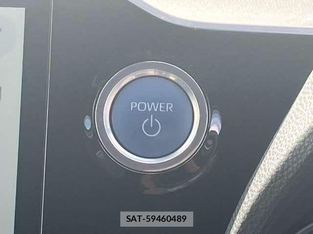 Toyota VOXY HYBRID 2022-10 8132959-12