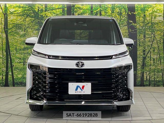 Toyota VOXY HYBRID 2026-06 8132955-13