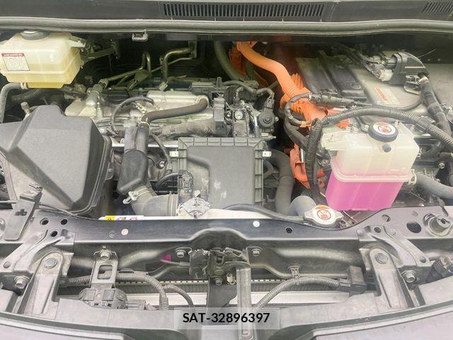 Toyota VOXY HYBRID 2021-07 8146994-18