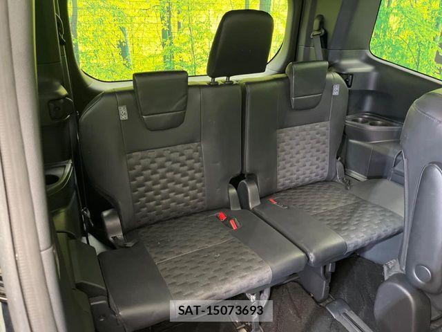 Toyota VOXY HYBRID 2024-07 8146990-9
