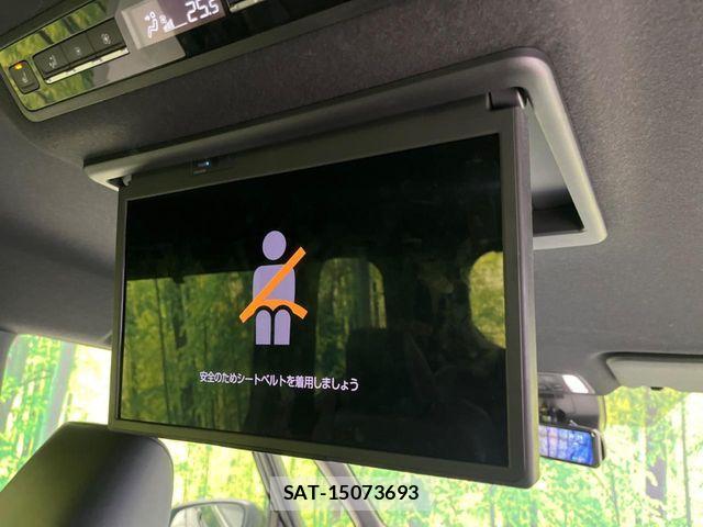 Toyota VOXY HYBRID 2024-07 8146990-2