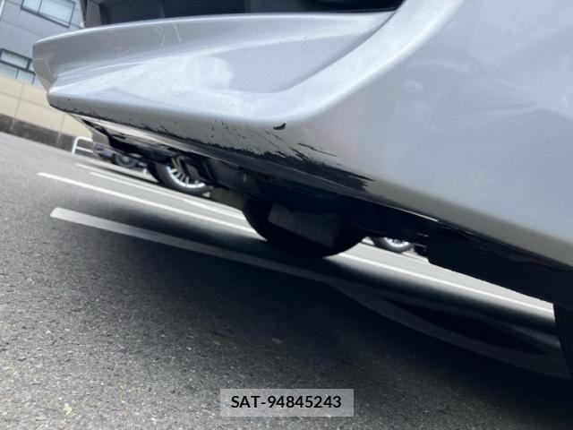 Toyota VOXY HYBRID 2015-08 8146998-21