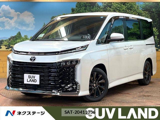 Toyota VOXY HYBRID 2026-05 8146987-0