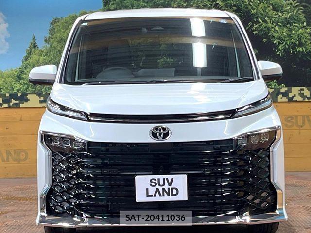 Toyota VOXY HYBRID 2026-05 8146987-14