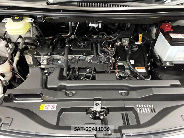 Toyota VOXY HYBRID 2026-05 8146987-18