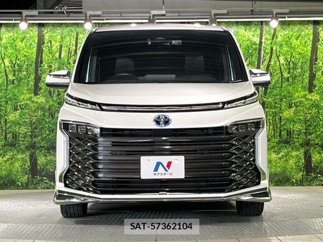 Toyota VOXY HYBRID 2023-12 8146989-14