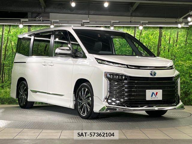 Toyota VOXY HYBRID 2023-12 8146989-16