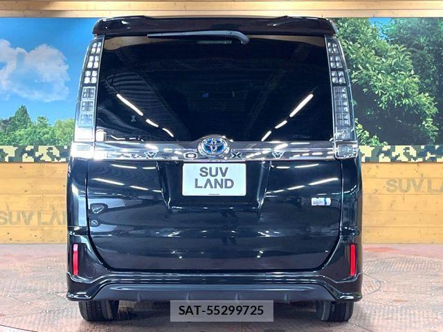 Toyota VOXY HYBRID 2014-06 8146997-15