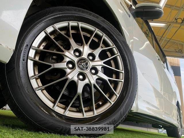 Toyota VOXY HYBRID 2017-10 8146996-18