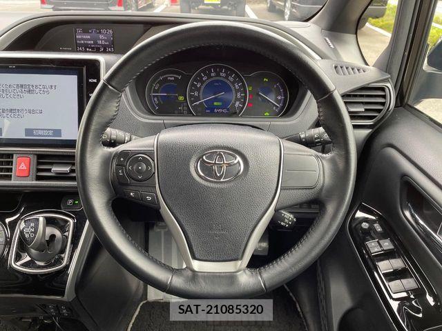 Toyota VOXY HYBRID 2021-09 8159511-13