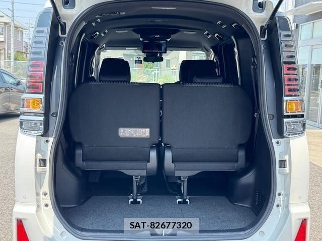 Toyota VOXY HYBRID 2019-07 8159513-10