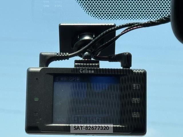 Toyota VOXY HYBRID 2019-07 8159513-29