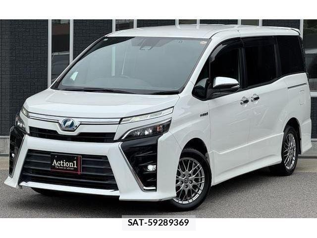 Toyota VOXY HYBRID 2018-03 8159514-0
