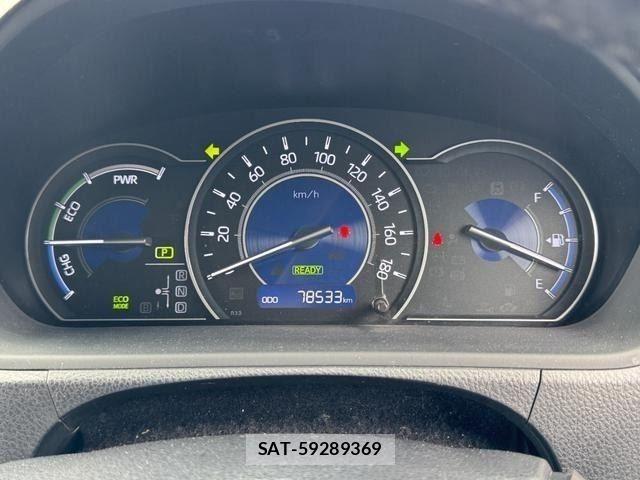 Toyota VOXY HYBRID 2018-03 8159514-12