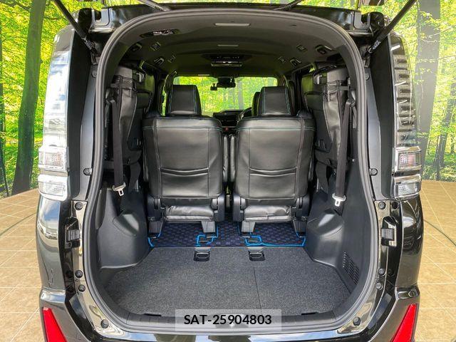 Toyota VOXY HYBRID 2021-10 8159512-10