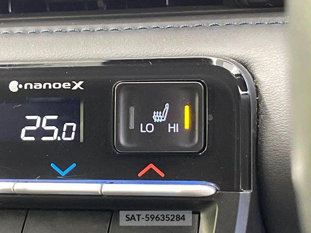 Toyota VOXY HYBRID 2022-09 8159510-7
