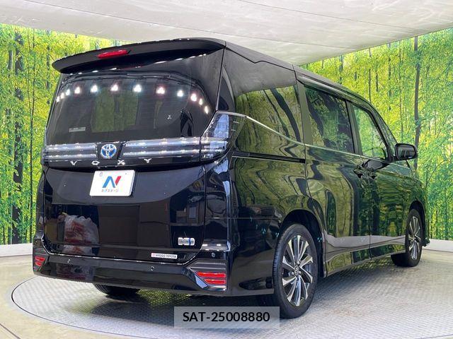 Toyota VOXY HYBRID 2022-11 8159509-16