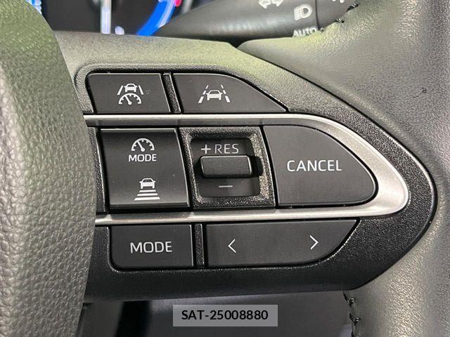 Toyota VOXY HYBRID 2022-11 8159509-6