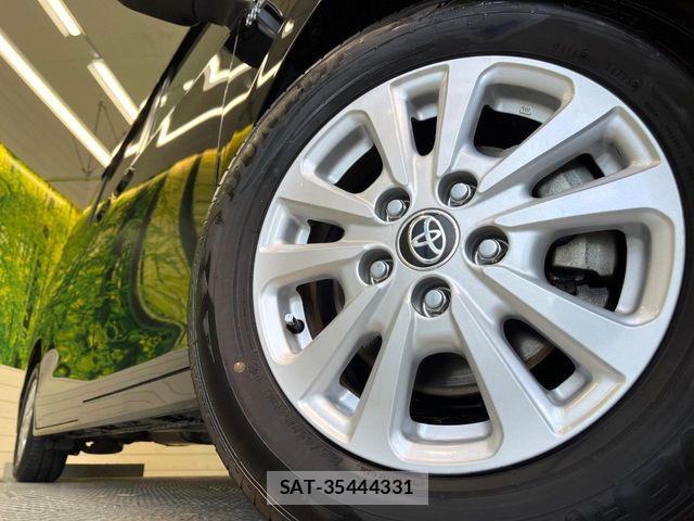 Toyota VOXY HYBRID 2020-01 8210992-13