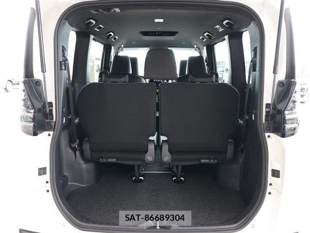 Toyota VOXY HYBRID 2025-06 8210978-20