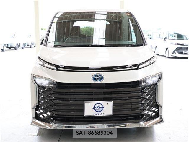 Toyota VOXY HYBRID 2025-06 8210978-22