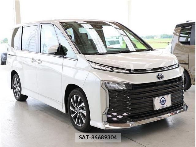 Toyota VOXY HYBRID 2025-06 8210978-23