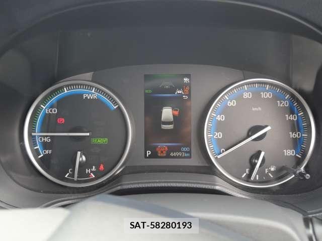 Toyota VOXY HYBRID 2023-12 8210986-27