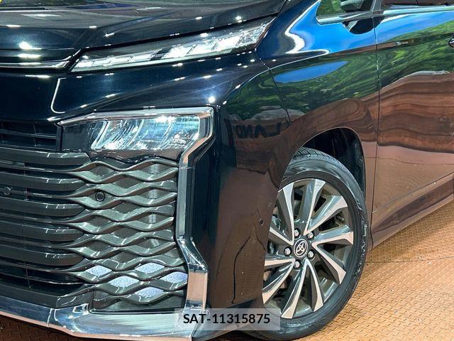 Toyota VOXY HYBRID 2025-05 8210966-12