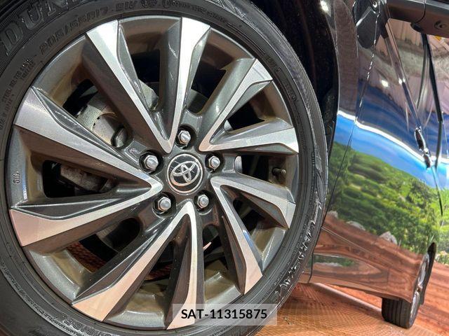 Toyota VOXY HYBRID 2025-05 8210966-13