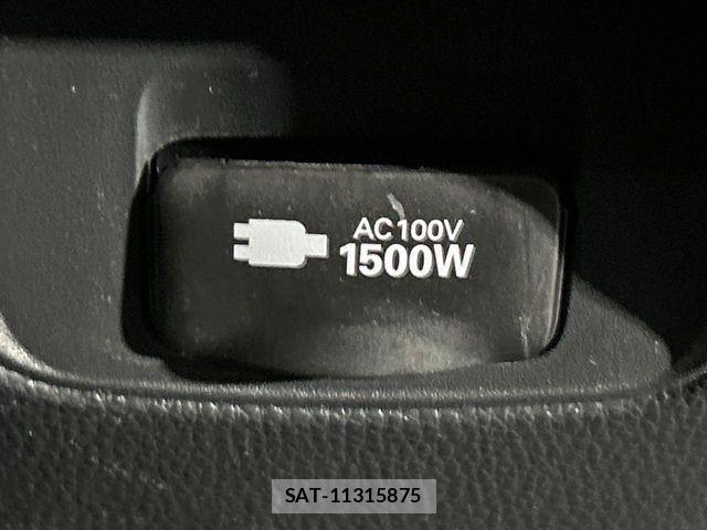Toyota VOXY HYBRID 2025-05 8210966-6