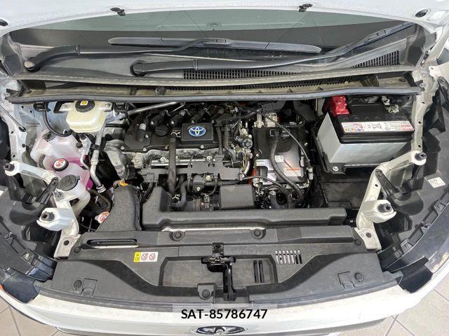 Toyota VOXY HYBRID 2023-01 8210970-18