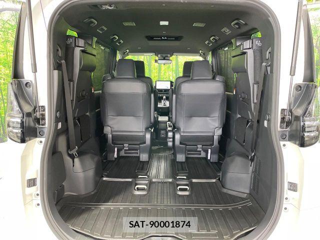 Toyota VOXY HYBRID 2025-06 8210964-11