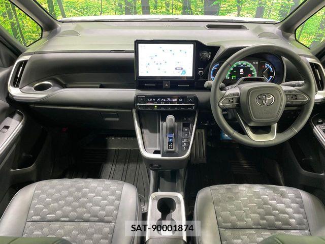 Toyota VOXY HYBRID 2025-06 8210964-3
