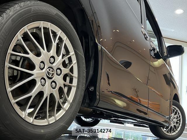 Toyota VOXY HYBRID 2021-09 8210991-9