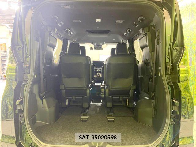 Toyota VOXY HYBRID 2023-06 8210981-10
