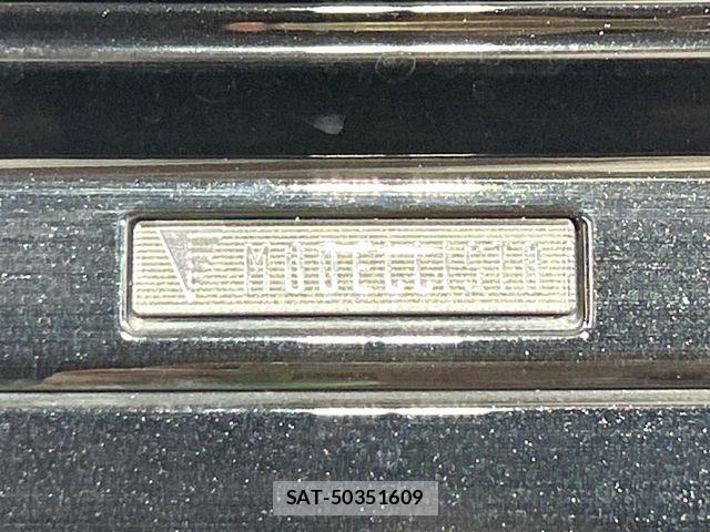 Toyota VOXY HYBRID 2023-05 8210962-2