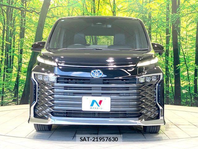 Toyota VOXY HYBRID 2024-03 8210985-15