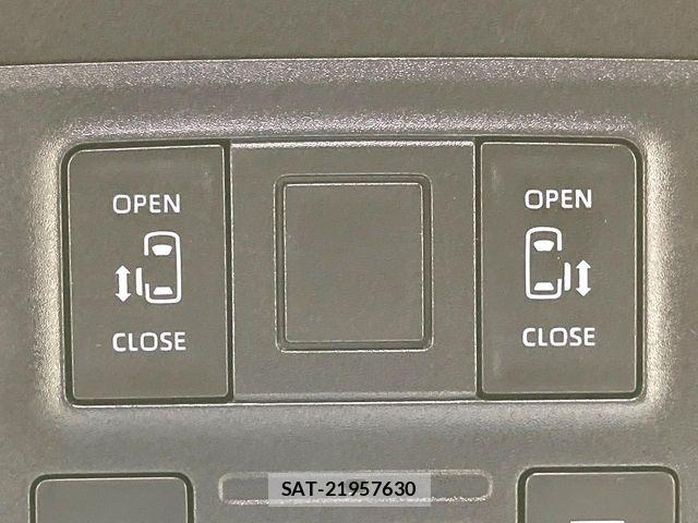 Toyota VOXY HYBRID 2024-03 8210985-4