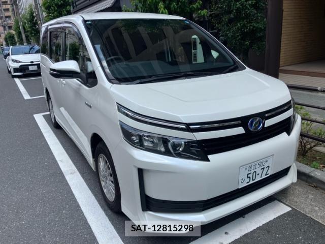 Toyota VOXY HYBRID 2015-03 8211000-0
