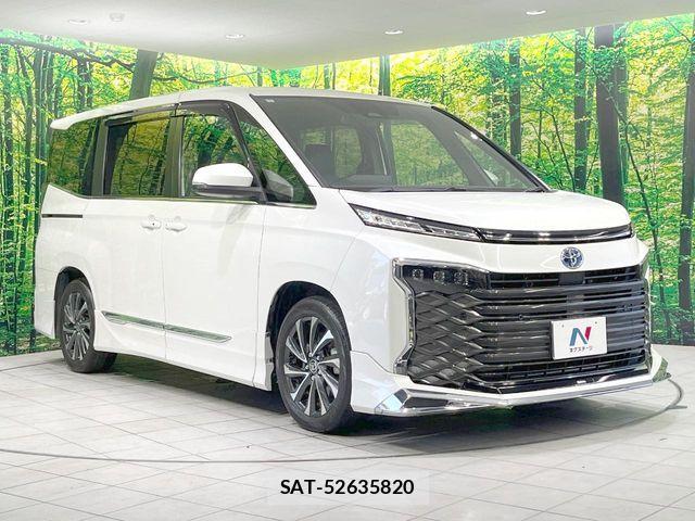 Toyota VOXY HYBRID 2022-12 8210969-16