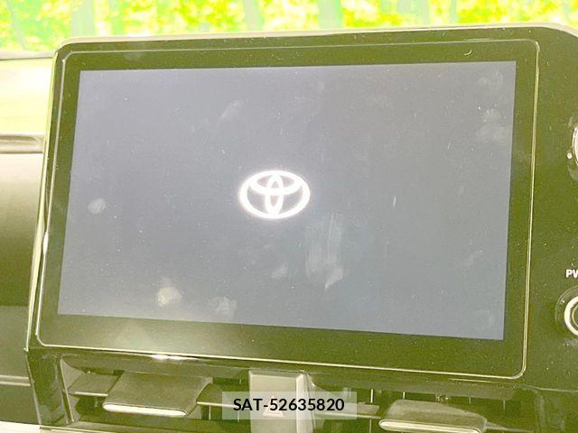 Toyota VOXY HYBRID 2022-12 8210969-4