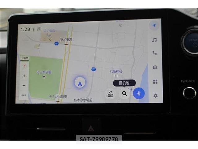 Toyota VOXY HYBRID 2023-10 8210983-1