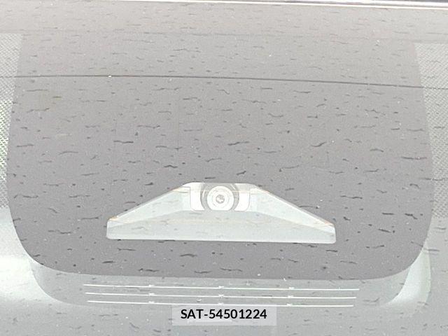 Toyota VOXY HYBRID 2022-02 8210982-6