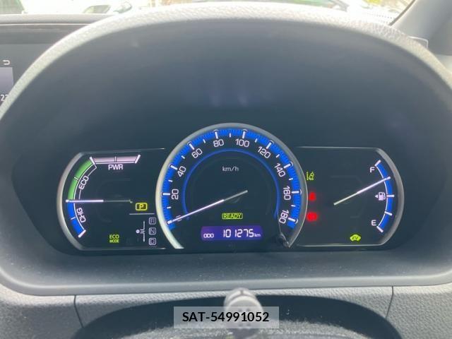 Toyota VOXY HYBRID 2016-04 8232368-17