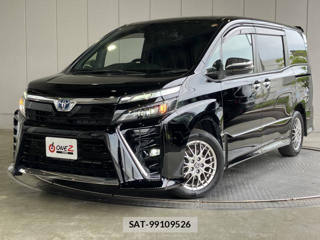 Toyota VOXY HYBRID 2021-07 8232358-25